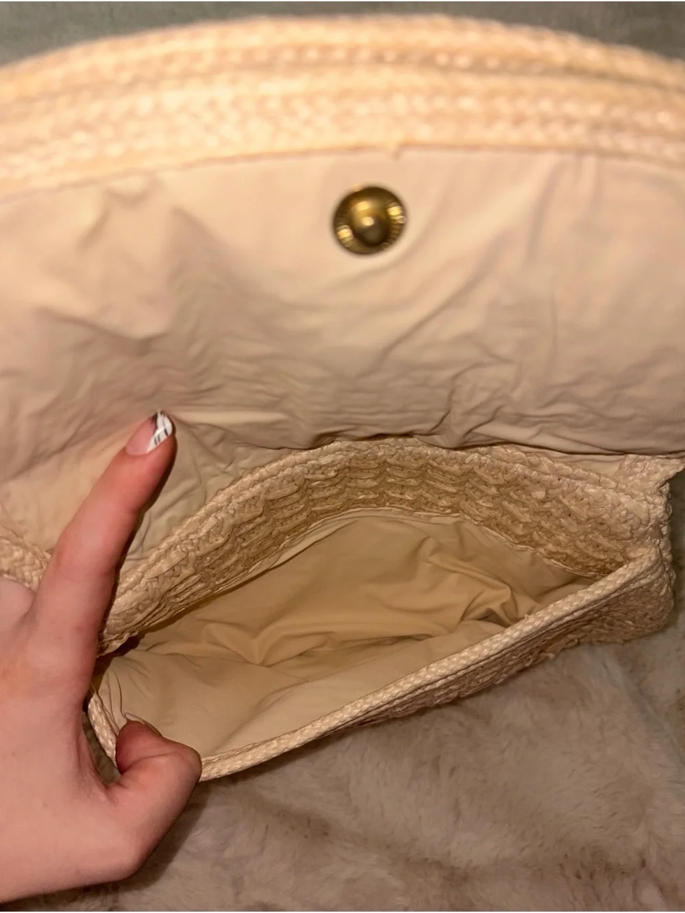 Fruit of the Loom Cream Woven Straw Wristlet Clutch Bag